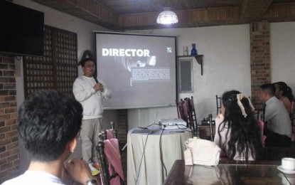 <p><strong>MASTERCLASS</strong>. Film director and multi-awarded cinematographer Rain Yamson II gives a lecture on the basics of film directing as part of a five-day cultural media heritage workshop for the youth sponsored by the local government unit of Daraga in Albay province on Feb. 22 to 26, 2024. The workshops aimed to encourage the youth to take an active part in promoting their cultural heritage by using various media platforms.<em> (Photo courtesy of Daraga Public Information Office)</em></p>