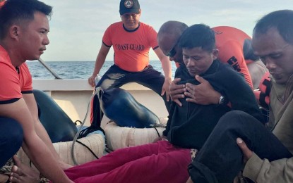2 of 6 missing fishermen from Surigao City rescued