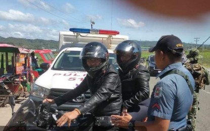 Negros LGU bans full-face helmet in city proper to curb rider crimes