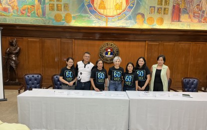 <p><strong>EARTH HOUR 2024. </strong>Manila Mayor  Honey Lacuna (center) Pangan (middle) leads the launch of the Earth Hour Philippines 2024 at the City Hall on Tuesday (March 5, 2024). The city will host the annual event on March 23, which is now on its 15th year. <em>(PNA photo by Ferdinand Patinio)</em></p>