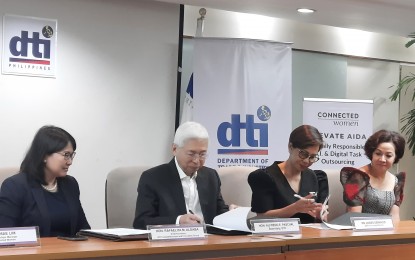 <p><strong>WOMEN IN AI</strong>. Department of Trade and Industry (DTI) and Connected Women partner to equip Filipinas artificial intelligence (AI) skills at DTI Office in Makati City on Friday (March 8, 2024). From left to right are DTI Undersecretary Rafaelita Aldaba, Secretary Alfredo Pascual, Connected Women founder Agnes Gervacio, and co-founder Ruth Yu-Owen. <em>(PNA photo by Kris M. Crismundo)</em></p>