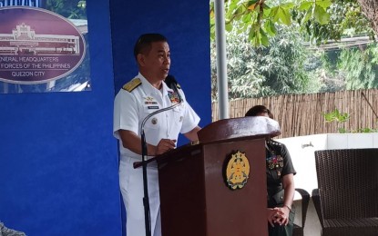<p>Philippine Navy spokesperson for the WPS Commodore Roy Vincent Trinidad <em>(PNA photo by Priam Nepomuceno)</em></p>