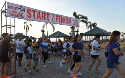 <p><strong>WOMANITY RUN.</strong> Hundreds participate in a fun run in Dumaguete City, Negros Oriental on Sunday (March 17, 2024) in celebration of National Women's Month. Police say cases of violence against women in Negros Oriental have risen in the first two months of the year. <em>(Photo courtesy of Lupad Dumaguete Facebook)</em></p>
