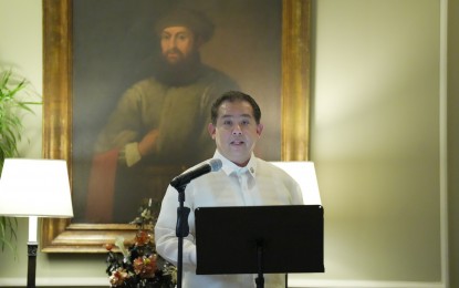 <p><strong>CONDUCIVE ENVIRONMENT</strong>. Speaker Ferdinand Martin Romualdez highlights the initiatives of President Ferdinand R. Marcos Jr. to open the country’s doors to foreign investments and nurture inclusive growth in his message during the cocktails he hosted for the delegation to the World Economic Forum (WEF) Country Roundtable at the historic Laperal Mansion in San Miguel, Manila on Tuesday (March 19, 2024). Romualdez expressed optimism that the two-day WEF Country Roundtable would drive more direct foreign investments into the country, creating more jobs and livelihood opportunities for Filipinos. <em>(Photo courtesy of the Speaker’s office)</em></p>