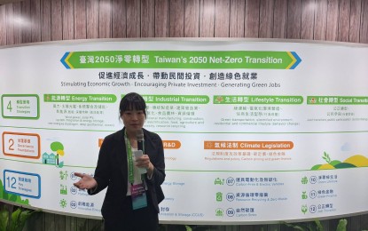 <p><strong>TAKING THE LEAD.</strong> A staff member of the National Development Council explains Taiwan's 2050 Net Zero Transition program during the tour for international media practitioners on the sidelines of the 2024 Smart City Summit and Expo (SCSE) at the Taipei Nangang Exhibition Center Hall 2 on March 20, 2024. In March 2022, the island's government officially published “Taiwan’s Pathway to Net-Zero Emissions in 2050”, a blueprint to achieve net zero emissions by 2050 aimed at promoting technology research and development and innovation in key areas, guide the green transition of industry, and spur a new wave of economic growth. <em>(PNA photo by Benj Bondoc)</em></p>