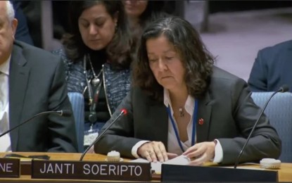 <p><strong>INTERRUPTED.</strong> Janti Soeripto of Save the Children during a briefing at the UN Security Council on Friday (April 5, 2024). Soeripto was addressing the council when a 4.8 magnitude quake shook the US states of New Jersey and New York. <em>(Anadolu)</em></p>