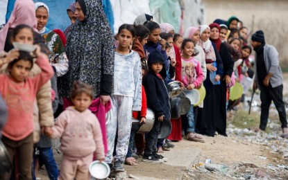 Gaza children dying of hunger - WFP chief
