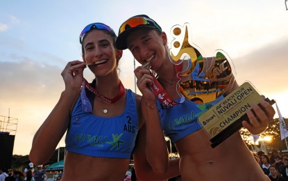 <p><strong>DYNAMIC</strong> <strong>DUO. </strong>Australians Stefanie Fejes (left) and Jana Milutinovic won the women's title in the Smart Asian Volleyball Confederation (AVC) Beach Tour Nuvali Open at the world-class Nuvali Sand Courts by Ayala Land in Santa Rosa City, Laguna on Sunday (April 7, 2024). They beat compatriots, Jasmine Fleming and Georgia Johnson, 21-19, 25-23, in the final. <em>(PNVF photo) </em></p>