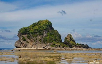 <p><strong>HISTORICAL.</strong> The Mayongpayong Rock Formations in Northern Samar where Spanish period human skeletons were found. An old burial ground is seen as a potential archeological site in Mapanas, Northern Samar, which calls for more effort to preserve the province's rich history. <em>(Photo courtesy of Waray Land & Beyond)</em></p>