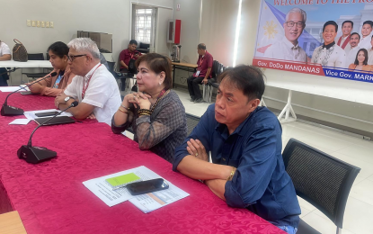 <p><strong>TASK FORCE</strong>. The Batangas provincial government is closely monitoring the dry spell's impact on agriculture, livelihood, and tourism, among others. Provincial Administrator Wilfredo Racelis (left) and Provincial Disaster Risk Reduction and Management Office head Dr. Amor Calayan (center) attended a meeting of the province's El Niño task force on Tuesday (April 9, 2024) to assess the risks brought about by extreme heat and possible mitigation measures.<em> (Photo courtesy of Batangas PIO)</em></p>