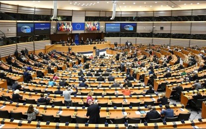 European Parliament approves contested migration reform