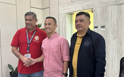 <p><strong>ACTING GOVERNOR.</strong> By operation of law, officials from the Department of Interior and Local Government in Davao Region (DILG-11) designate Davao del Norte Vice Governor De Carlo Uy (center) as acting Governor of Davao del Norte on Thursday (April 11, 2024). Governor Edwin Jubahib will serve a 60-day preventive suspension due to the Nov. 24, 2022 affidavit complaint filed by Board Member Orly Amit against Jubahib for grave abuse of authority and oppression. <em>(Photo courtesy of Mindanet Balita)</em></p>