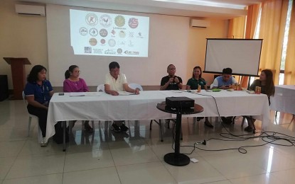 <p><strong>FESTIVAL.</strong> San Jose de Buenavista Mayor Elmer Untaran (fourth from left), with other committee chairpersons, discusses the events for the Tiringbanay Festival set from April 19 to May 1 during a press conference on Wednesday (April 17, 2024). Untaran said farmers and fisherfolk will have a special event. <em>(PNA photo by Annabel Consuelo J. Petinglay)</em></p>