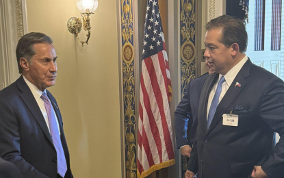 <p><strong>TRADE TALKS</strong>. Speaker Martin Romualdez (right) meets with Rep. Gary Palmer of Alabama’s 6th District at Capitol Hill, Washington D.C., on April 16, 2024 (Tuesday US time). Romualdez and his delegation discussed expanding trade opportunities and nuclear cooperation between the Philippines and the United States.<em> (Photo courtesy of Speaker's office)</em></p>