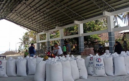 <p><strong>PALAY PROCUREMENT. </strong>Sacks of palay (unhusked rice) procured by the National Food Authority (NFA) in Barcelona, Sorsogon in this undated photo. The NFA-Bicol on Thursday (April 18, 2024) said it has sufficient budget to buy palay from local farmers. <em>(Photo courtesy of NFA-Bicol)</em></p>