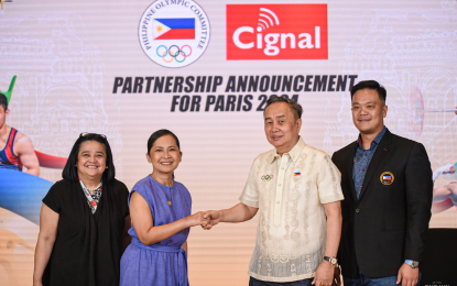 <p><strong>OLYMPICS COVERAGE.</strong> Cignal TV First Vice President and Head of Channels and Content Sienna Olaso (starting from left), Cignal TV and MediaQuest President and CEO Jane Basas, Philippine Olympic Committee (POC) President Abraham "Bambol" Tolentino and Secretary General Atty. Wharton during a press briefing at Cignal’s Launchpad Building headquarters in Mandaluyong City on Thursday (April 18, 2024). Cignal TV will provide extensive coverage for Filipino athletes leading to the 2024 Paris Olympics. <em>(Photo courtesy of Cignal TV)</em></p>