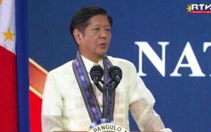 <p><strong>IMPROVED CONNECTIVITY.</strong> President Ferdinand R. Marcos Jr. leads the grand launch of the Phase 1 of the National Fiber Backbone (NFB) Project at the Sofitel Philippine Plaza Hotel in Pasay City on Friday (April 19, 2024). In his speech, Marcos said the NFB Project is vital in attaining the economic transformation in the country. <em>(Photo courtesy of RTVM)</em></p>