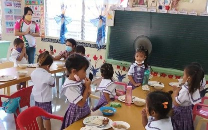 Lawmaker seeks P5-K teaching supplies allowance for daycare workers