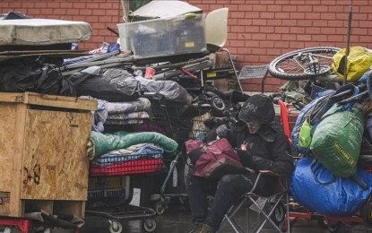 Number of Austrians living in poverty rises by more than half