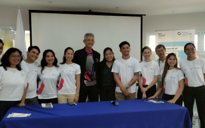 <p><strong>VOLUNTEERS. </strong>The Philippine Sports Commission (PSC), in partnership with the French Embassy and the France Volontaires-Philippines, held a training course for the nine Filipinos who will serve as volunteers in the Paris Olympics and Paralympic Games. The volunteers with Commissioner Matthew "Fritz" Gaston and France Volontaires-Philippines national representative Nanette Repalpa (6th and 7th from left) during a press conference at the Rizal Memorial Sports Complex in Manila on Friday (April 26, 2024) in this photo. <em>(PNA photo by Jean Malanum) </em></p>