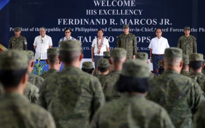 <p><strong>TROOP VISIT</strong>. President Ferdinand R. Marcos Jr. visits the 6th Infantry Division of the Armed Forces of the Philippines in Datu Odin Sinsuat, Maguindanao on Monday (April 29, 2024). In his message, the President honored the soldiers' bravery and expressed optimism that they can secure the first ever parliamentary elections in the Bangsamoro region. <em>(Presidential Photojournalists Association)</em></p>