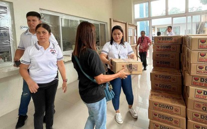 DSWD-Bicol provides P4.7-M food packs to El Niño-affected farmers
