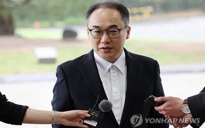 <p>Prosecutor General Lee One-seok speaks to reporters in front of the Supreme Prosecutors Office on May 7, 2024.<em> (Yonhap)</em></p>
