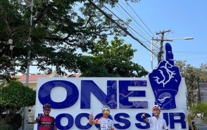 <p><strong>BIKE CHALLENGE</strong>. Cyclists pose in front of one of the province’s landmarks. The provincial government on Wednesday (May 8, 2024) announced the cancellation of the One Ilocos Sur Tour challenge on May 11-12, 2024 due to the extreme heat. <em>(Photo courtesy of Bikers Club)</em></p>
