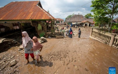 34 killed as lava floods hit Indonesia's West Sumatra