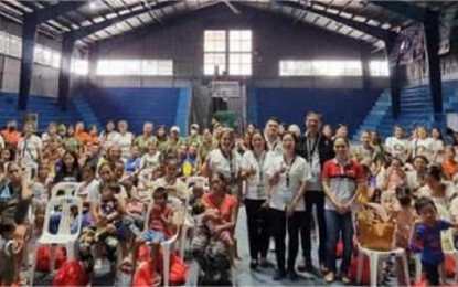 <p><strong>NUTRITIONAL SCIENCE</strong>. A total of 200 identified malnourished children in four barangays in Rodriguez, Rizal undergo a 120-day feeding program launched on Monday (May 13, 2024). The Rodriguez municipal government has pledged counterpart funding to expand the program to cover other villages. <em>(Photo courtesy of DOST Rizal PSTO)</em></p>