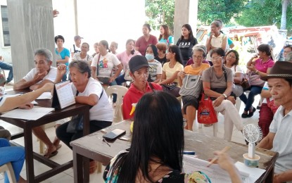 Over 1K Legazpi farmers receive free palay seedlings
