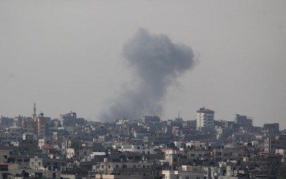 <p><strong>SHELLING.</strong> Smoke rises after Israeli strikes in the southern Gaza Strip city of Rafah on May 18, 2024. The International Court of Justice (ICJ) on Friday (May 24, 2024) ordered Israel to stop its military offensive in Rafah, with immediate effect. <em>(Photo by Xinhua)</em></p>