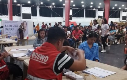New graduates get feel of 'real world' in DSWD cash-for-work program
