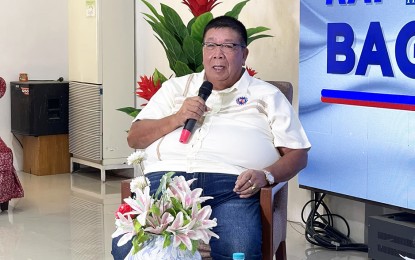 <p><strong>PRIORITY ROAD PROJECTS</strong>. During the Kapihan sa Bagong Pilipinas on Tuesday (May 28, 2024) in Butuan City, DPWH-13 Director Pol Delos Santos bares the agency's updates on the construction of four major road projects, covering around 414.5 kilometers under the 'Build, Better, More' program. The projects are seen to improve connectivity and economic growth in the region. <em>(Photo courtesy of PIA-13)</em></p>