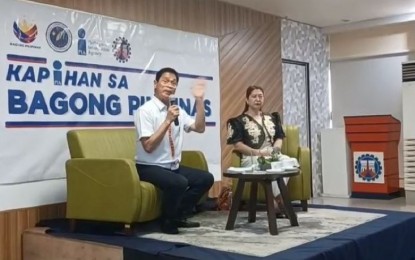 <p><strong>HIGH-IMPACT PROJECTS</strong>. Department of Public Works and Highways (DPWH) regional director Ernesto Gregorio Jr. highlights the high-impact projects of the national government in Central Visayas during the Kapihan sa Bagong Pilipinas on Tuesday (May 28, 2024). Gregorio said these big-ticket projects are expected to boost the economic development in Region 7. <em>(PNA photo by John Rey Saavedra)</em></p>