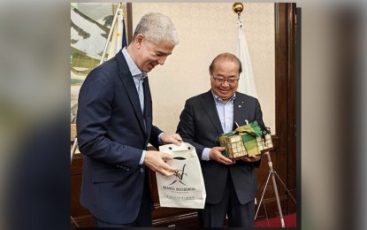 <p><strong>MEETING IN JAPAN.</strong> Negros Occidental Governor Eugenio Jose Lacson (left) meets with Toyama Prefecture Governor Hachiro Nitta in Japan on Tuesday night (May 28, 2024). Lacson is visiting Japan until May 31 upon the invitation of the Organization for Industrial, Spiritual and Cultural Advancement International, which helped develop the sericulture project in Negros Occidental. <em>(Photo courtesy of PIO Negros Occidental)</em></p>