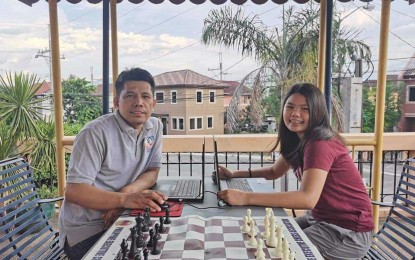 <p>Arena Grandmaster Dr. Fred Paez with daughter, Arena International Master Alexandra Sydney <em>(Contributed photo)</em></p>