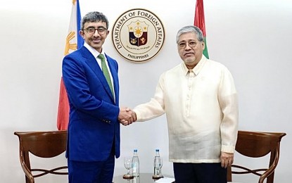 <p><strong>DIPLOMATIC TIES.</strong> UAE Minister of Foreign Affairs Sheikh Abdullah bin Zayed Al Nahyan (left) shakes hands with Foreign Affairs Secretary Enrique Manalo during a meeting at the Department of Foreign Affairs office in Pasay on Tuesday (June 4, 2024). The UAE’s top diplomat was in Manila for an official visit from June 3 to 4.<em> (Photo courtesy of DFA Secretary Enrique Manalo)</em></p>