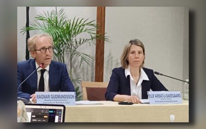 <p><strong>ECONOMIC OUTLOOK.</strong> International Monetary Fund Resident Representative to the Philippines Ragnar Gudmundsson and IMF mission chief Elif Arbatli Saxegaard (right) hold press briefing at the BSP office in Manila on Monday (June 10, 2024). The IMF officials discuss the country's economic growth outlook.<em> (Photo by Leah Gonzales)</em></p>