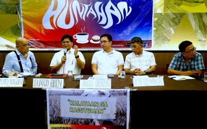 <p><strong>ACHIEVEMENTS.</strong> National Irrigation Administration chief Eduardo Guillen (2nd from left) highlights the agency’s milestones under the Marcos administration, during the Huntahan Media Forum on Wednesday (June 12, 2024). These are the convergence efforts in flood control and effective water management; more solar-powered irrigation projects; and the rice contract growing program. <em>(PNA photo by Ben Briones)</em></p>