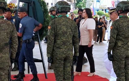 <p><strong>INDEPENDENCE DAY.</strong> Vice President Sara Z. Duterte leads the wreath-laying ceremony at the Rizal Park in Davao City on Wednesday (June 12, 2024) in celebration of the country's 126th Independence Day. Duterte lauded the Filipino forefathers and ancestors for their courage and patriotism. <em>(PNA photo by Robinson Niñal Jr.)</em></p>
<p> </p>