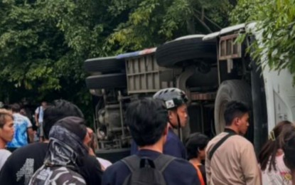 <p><strong>ASSISTANCE.</strong> The site of the road accident involving a tourist bus of Bacolod city government carrying 32 teachers in Don Salvador Benedicto, Negros Occidental, Friday afternoon (June 14, 2024).  The Government Service Insurance System, in a statement on Friday (June 21), said it is coordinating with the Department of Education (DepEd) for the prompt release of the benefits of the victims.  <em>(Photo courtesy of Don Salvador Benedicto Local Government Unit)</em></p>