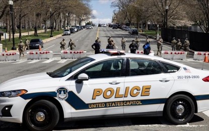 <p><strong>MASS SHOOTING.</strong> Police cordon off the area where a mass shooting occurred. At least two people died and 10 others were wounded when an unidentified man repeatedly fired his shotgun at a grocery's parking lot in Fordyce, Arkansas on Friday (June 21, 2024). (<em>Anadolu photo)</em></p>