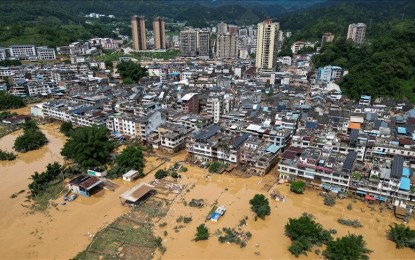 8 missing after landslide hits houses in central China