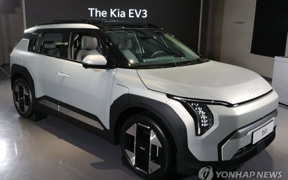 <p><strong>ELECTRIC CAR MODEL</strong>. The EV3, South Korean automaker Kia's latest electric car model, is shown at a media unveiling event in Seoul on May 23, 2024. Electric vehicle (EV) makers are improving their units’ battery capacity after noting that long driving range is among consumers’ concerns on purchasing EVs. <em>(Yonhap)</em></p>