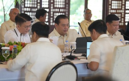 <p><strong>PRIORITY BILLS.</strong> Speaker Martin Romualdez (center) reports the status of the priority bills of the Legislative-Executive Development Council (LEDAC) during a full meeting presided over by President Ferdinand R. Marcos Jr. in Malacañang on Tuesday (June 25, 2024). Romualdez said the House approved all 20 priority LEDAC measures on third and final reading last March, three months ahead of the schedule. <em>(Photo courtesy of the Speaker's office)</em></p>