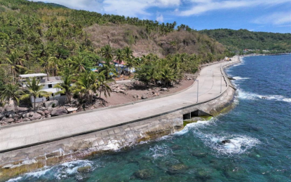 <p>New 168-lineal meter seawall project built by the Department of Public Works and Highways in Barangay Poblacion, Banton, Romblon. <em>(Photo courtesy of DPWH)</em></p>