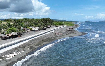 New seawall reinforces resilience of Or. Mindoro’s coastal community 