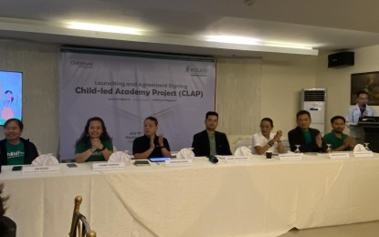 <p><strong>CHILD ADVOCATES.</strong> Officials of Fundación Educación y Cooperación (Educo) Philippines and ChildFund Philippines Foundation Inc., two international non-government organizations (NGOs), answer questions during a press conference on the launching of Child-Led Academy Project (CLAP) at The Pepperland Hotel, Legazpi City on Wednesday (July 10, 2024). At least 2,000 children from three provinces in the Bicol region will benefit from the project. <em>(PNA photo by Connie Calipay)</em></p>