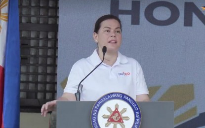 <p><strong>NATIONAL LEARNING CAMP</strong>. Vice President and Education Secretary Sara Duterte says over 2.1 million learners will benefit from the three-week-long National Learning Camp for 2024, during a speech for the NLC’s Appreciation program in San Fernando, Cebu on Wednesday (July 10, 2024). She said learners in Grades 1 to 3 and Grades 7 to 10 will be assisted to improve their performance in Reading, English, Mathematics, and Science. <em>(Screengrab)</em></p>